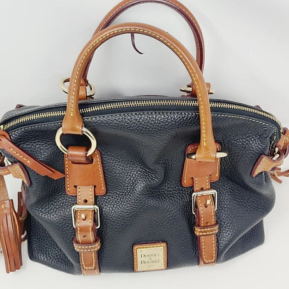 Dooney & Bourke | Large Vintage Black Pebble Grain Flortentine Satchel Bag